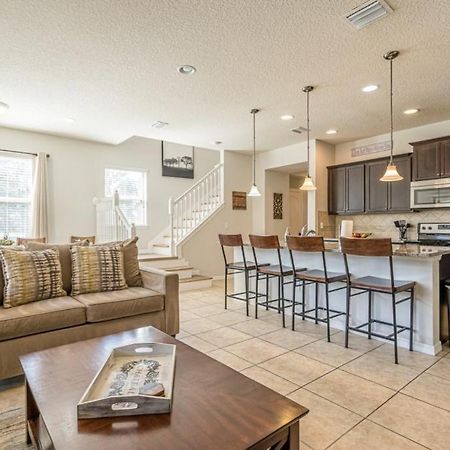 Appartamento Lovely 5Br Townhouse At Windsor At Westside Kissimmee Esterno foto