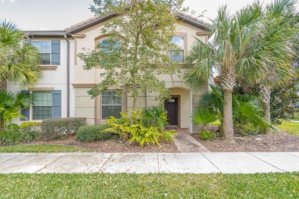 Appartamento Lovely 5Br Townhouse At Windsor At Westside Kissimmee Esterno foto