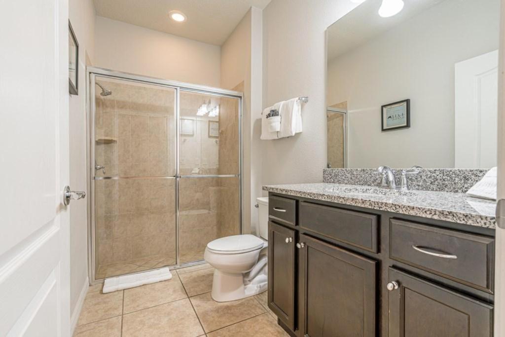 Appartamento Lovely 5Br Townhouse At Windsor At Westside Kissimmee Esterno foto